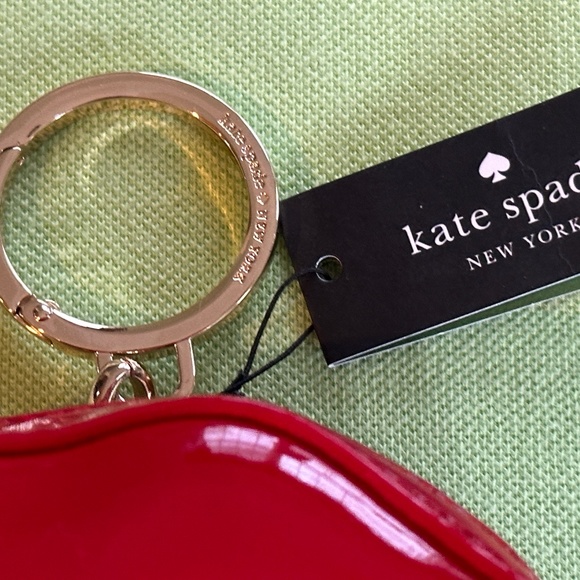 KATE SPADE MWAH LIPS COIN PURSE:NWT 3D LIPS - Picture 4 of 13